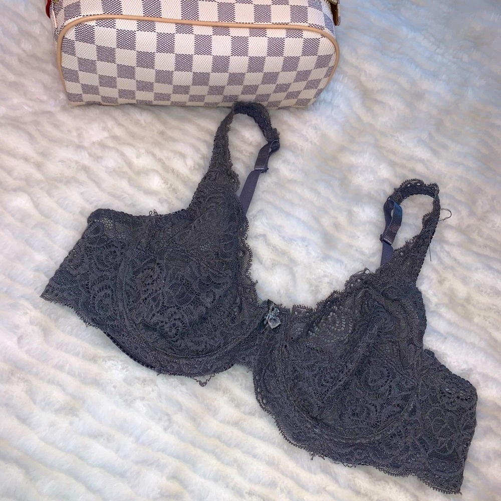 Lace bra size 38b